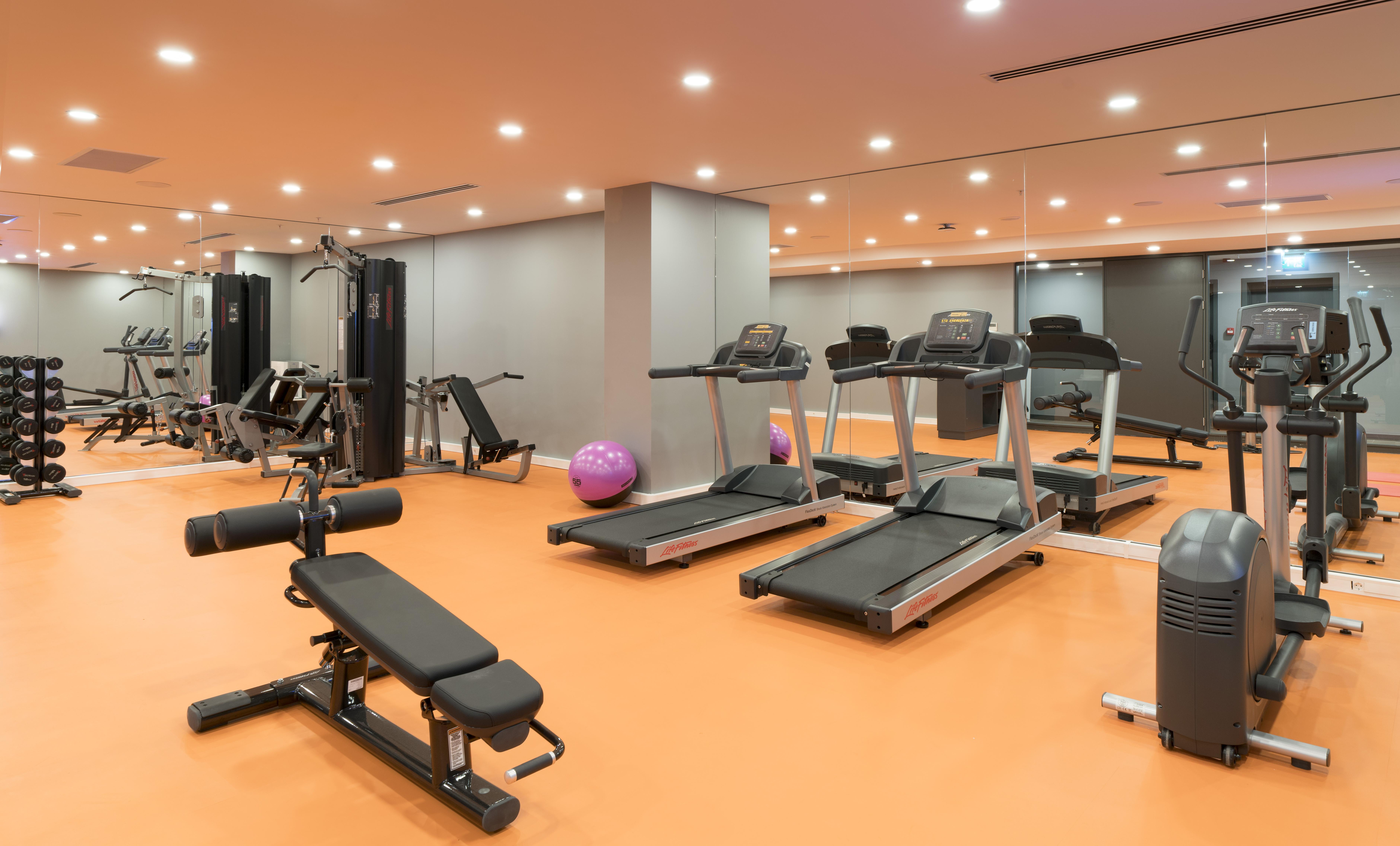 Park By Radisson Atasehir מלון 4*